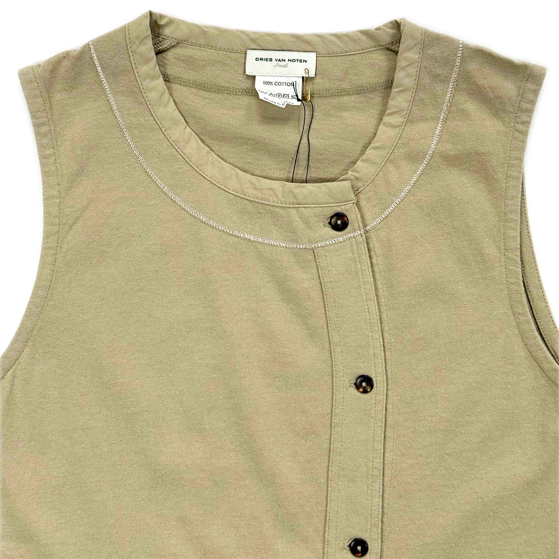 Button Front Utility Tank