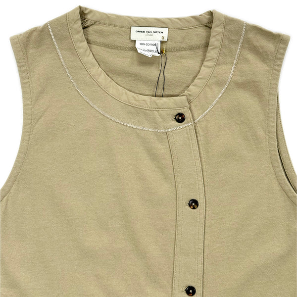 Button Front Utility Tank