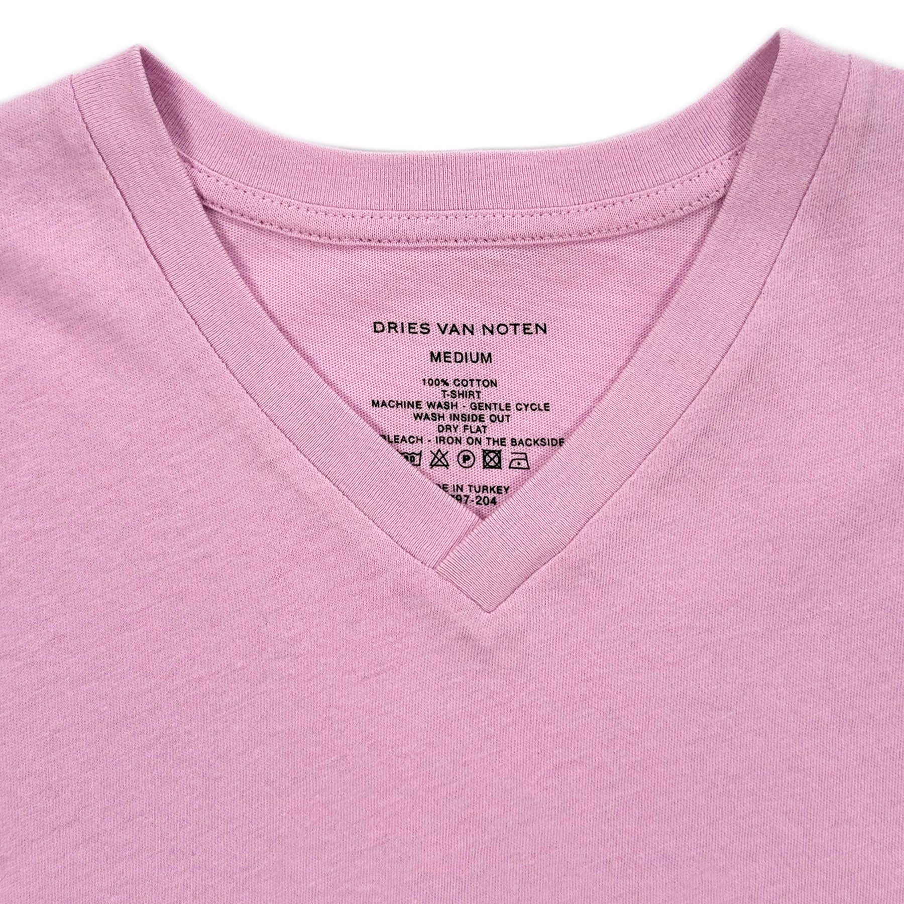 Fine Cotton V-neck T-Shirt – Soft pink