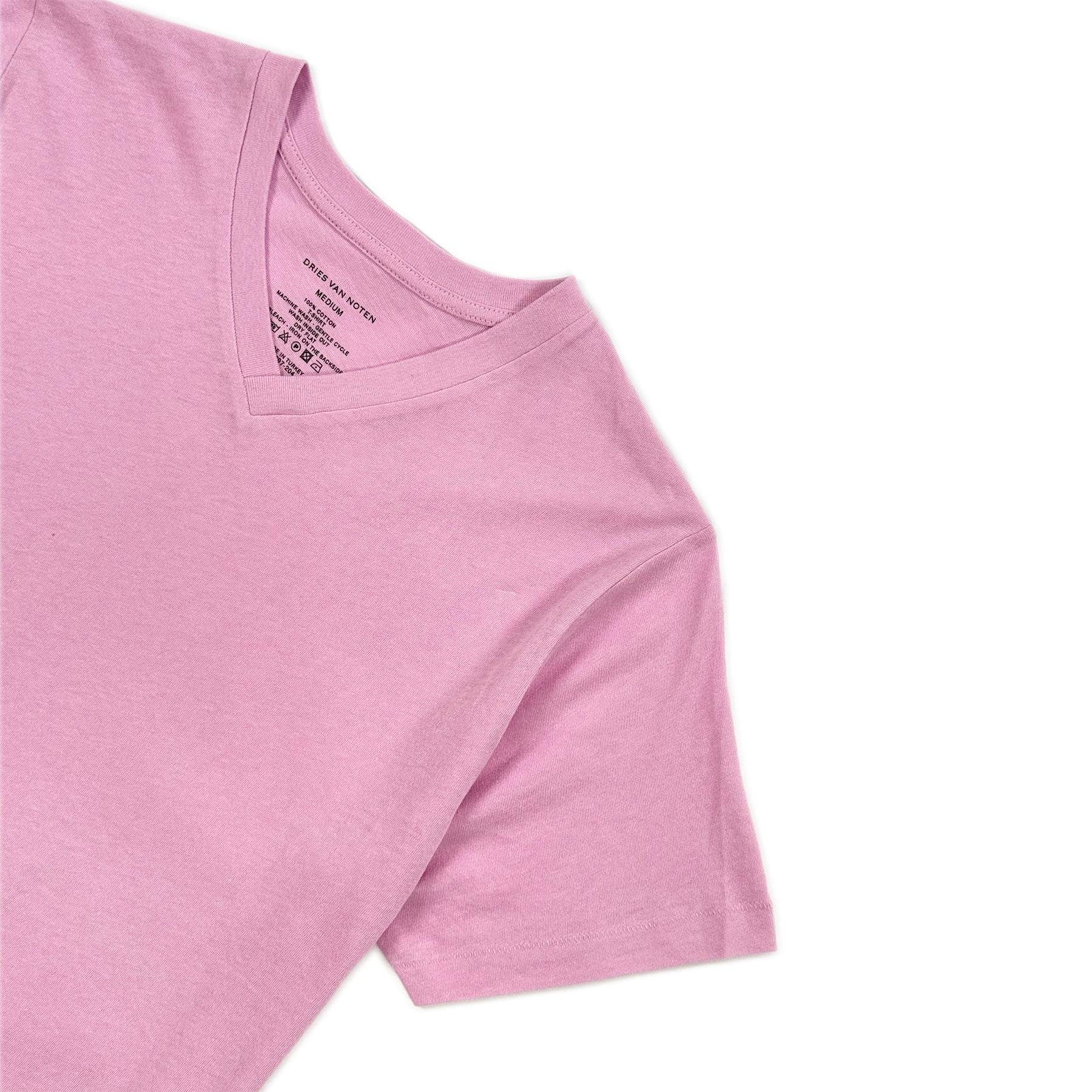 Fine Cotton V-neck T-Shirt – Soft pink