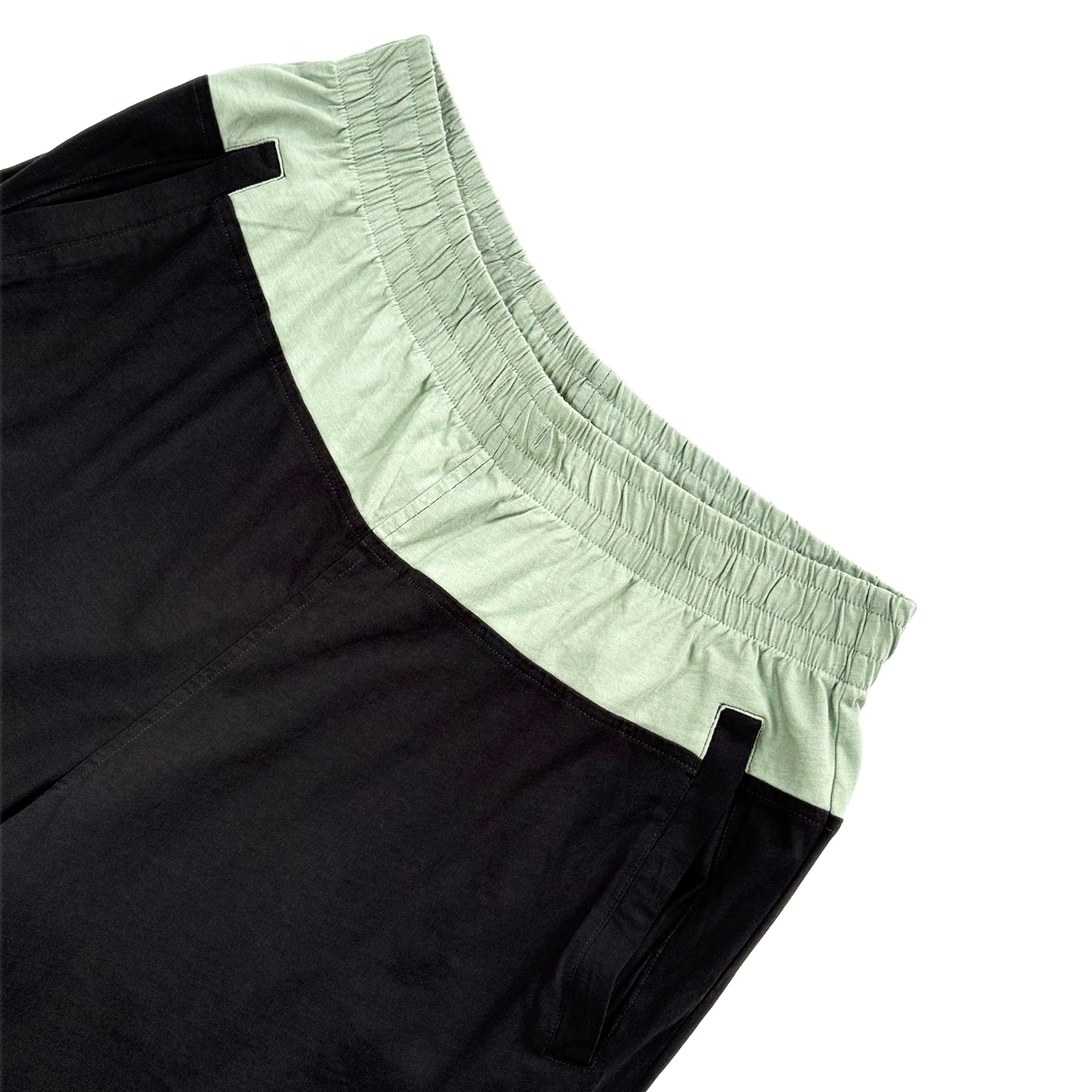 Two Tone Panelled Shorts – Sage / Black