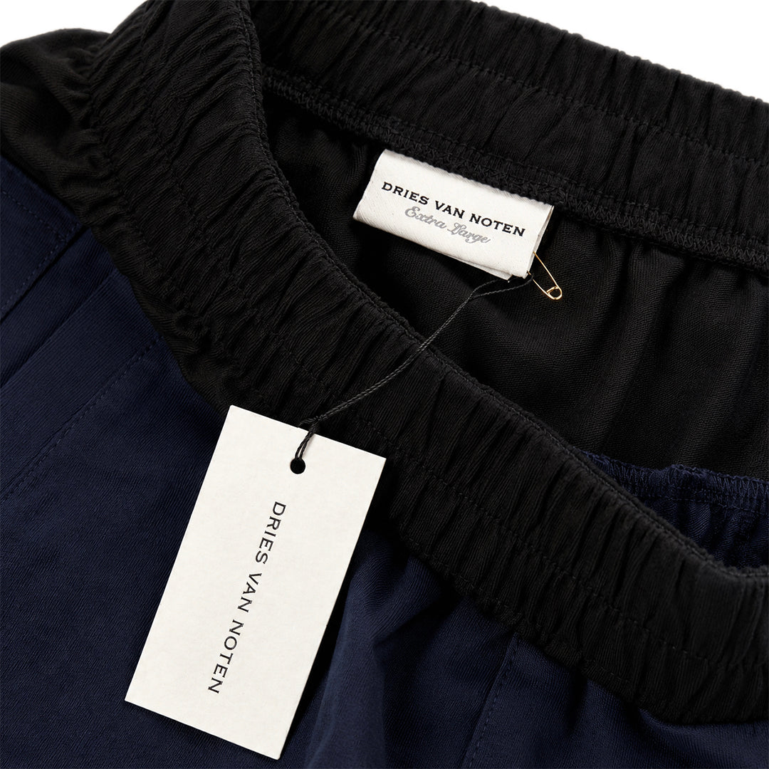 Two Tone Panelled Shorts – Black / Navy