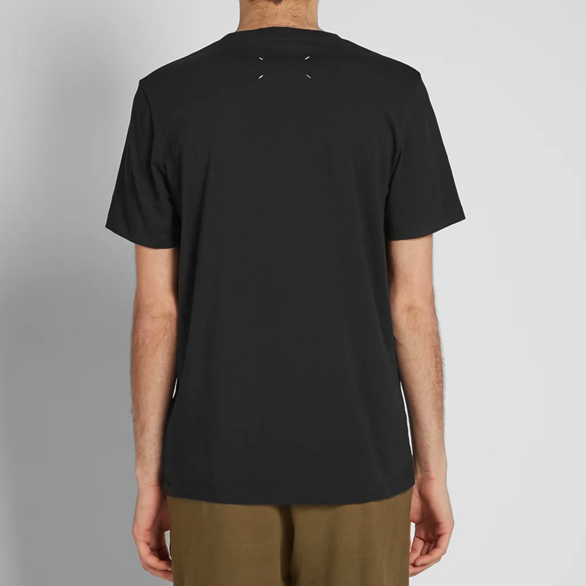 Line 10 T-shirt – Black