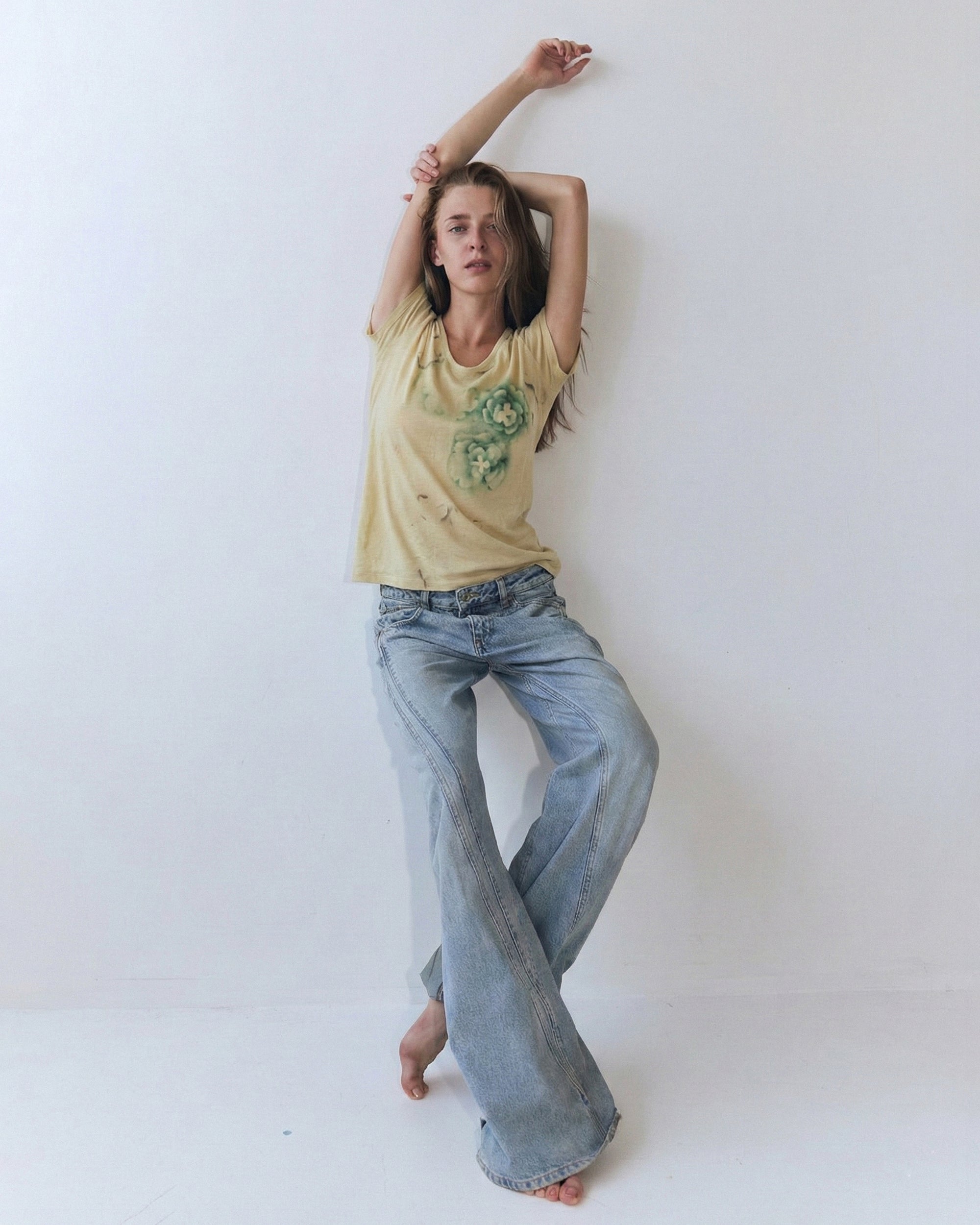 Floral Print T-shirt - Pale Olive