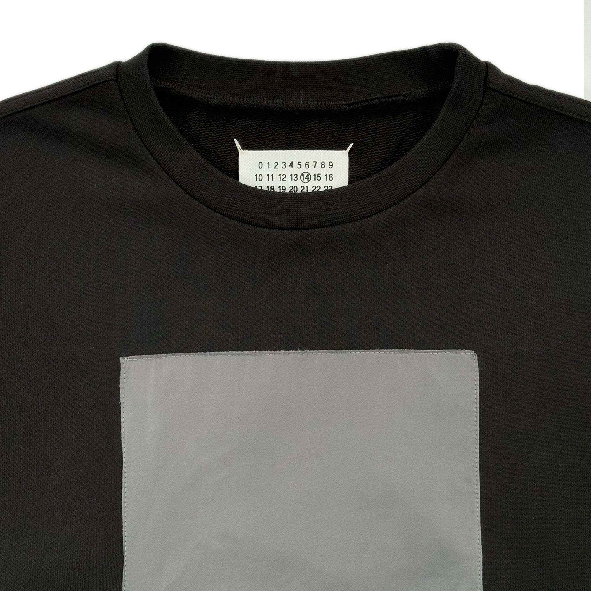 Box Logo Sweatshirt – Black