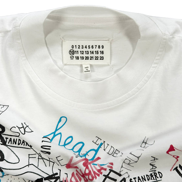 Grafiti Print T-shirt – White