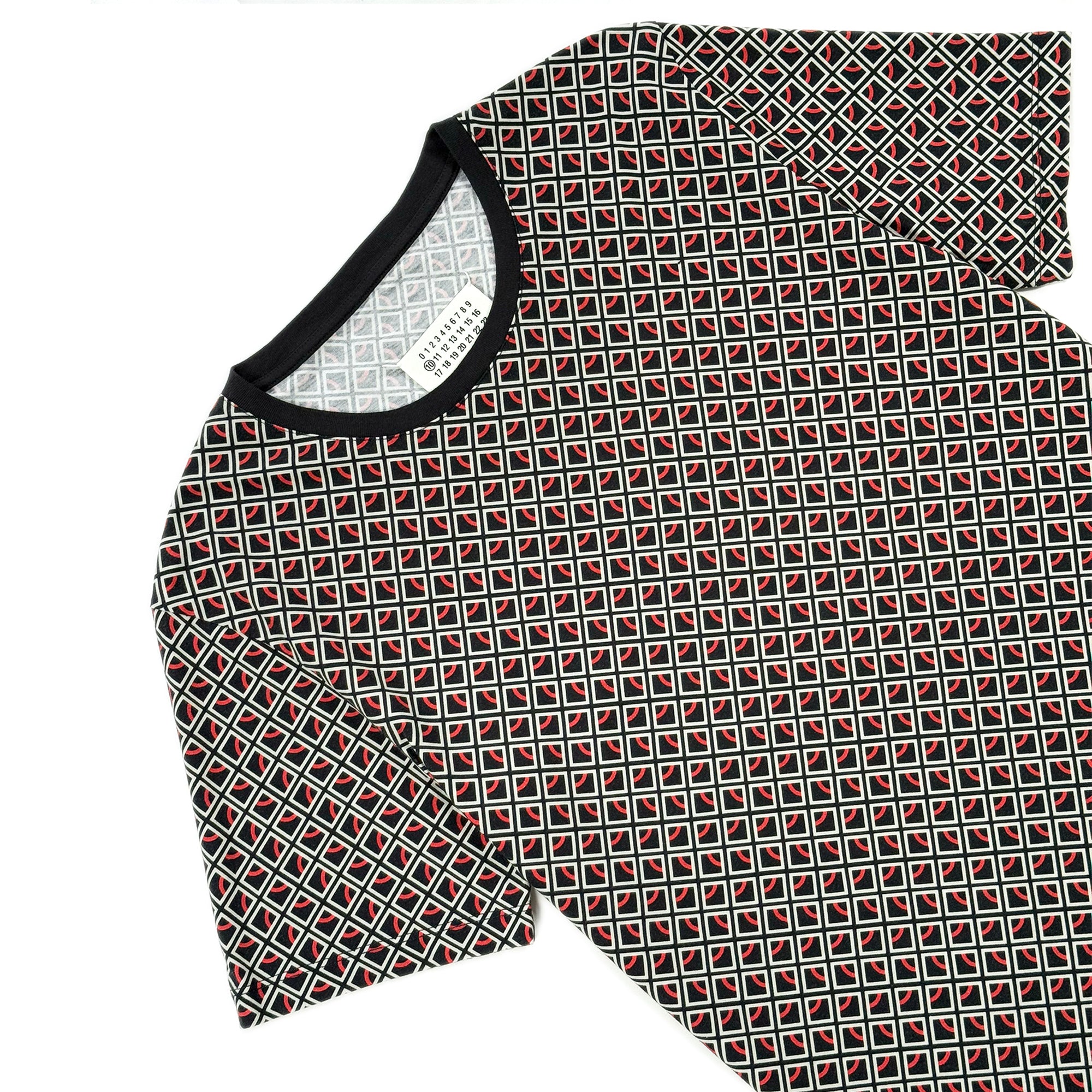 Geometic Grid T-shirt