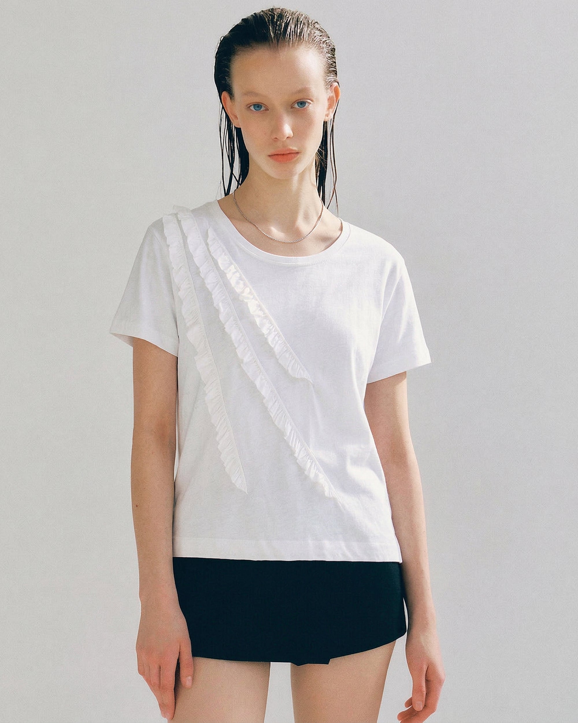 Diagonal Frill T-shirt